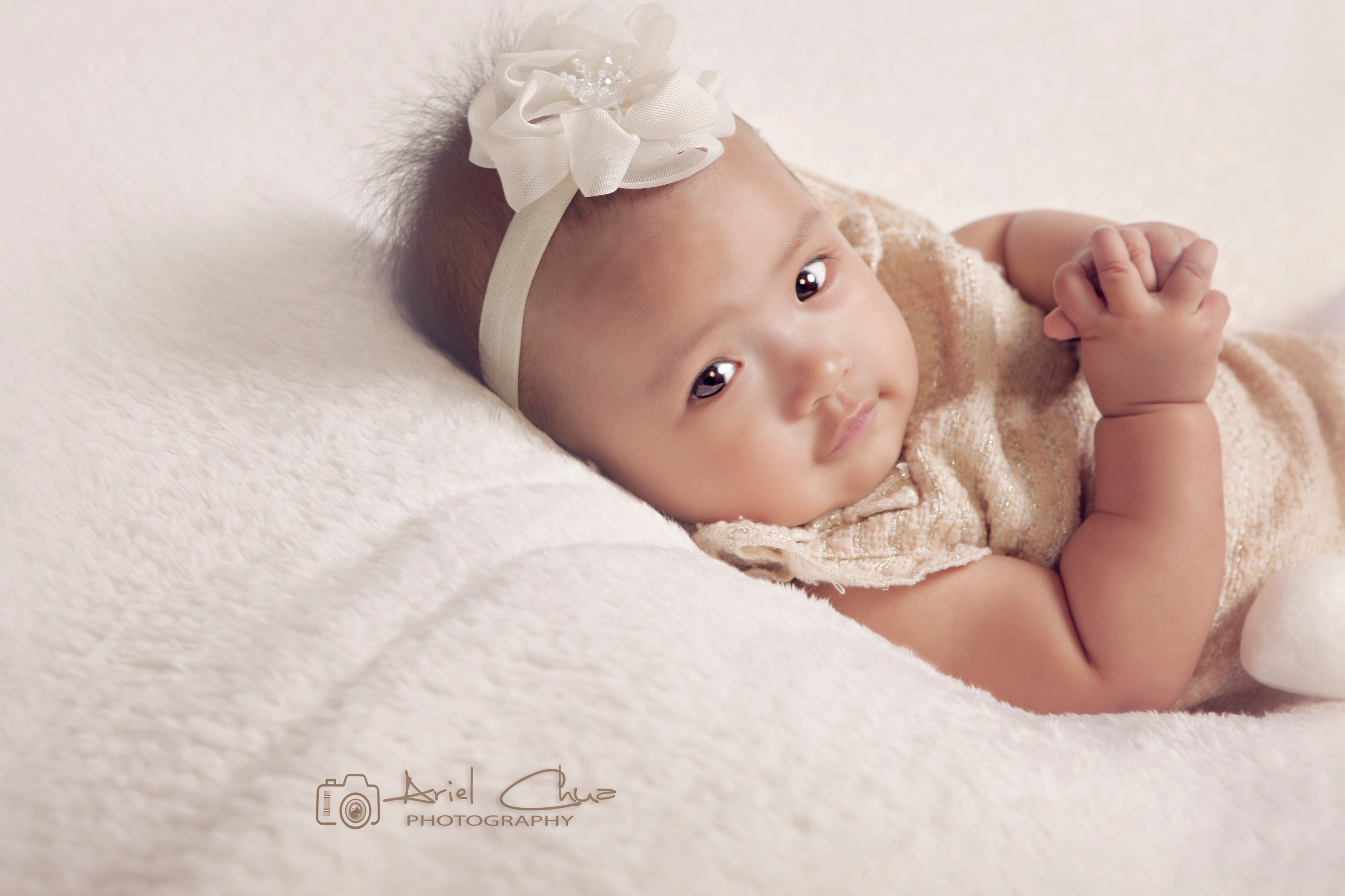 Newborn | Children  Studio Portraiture
