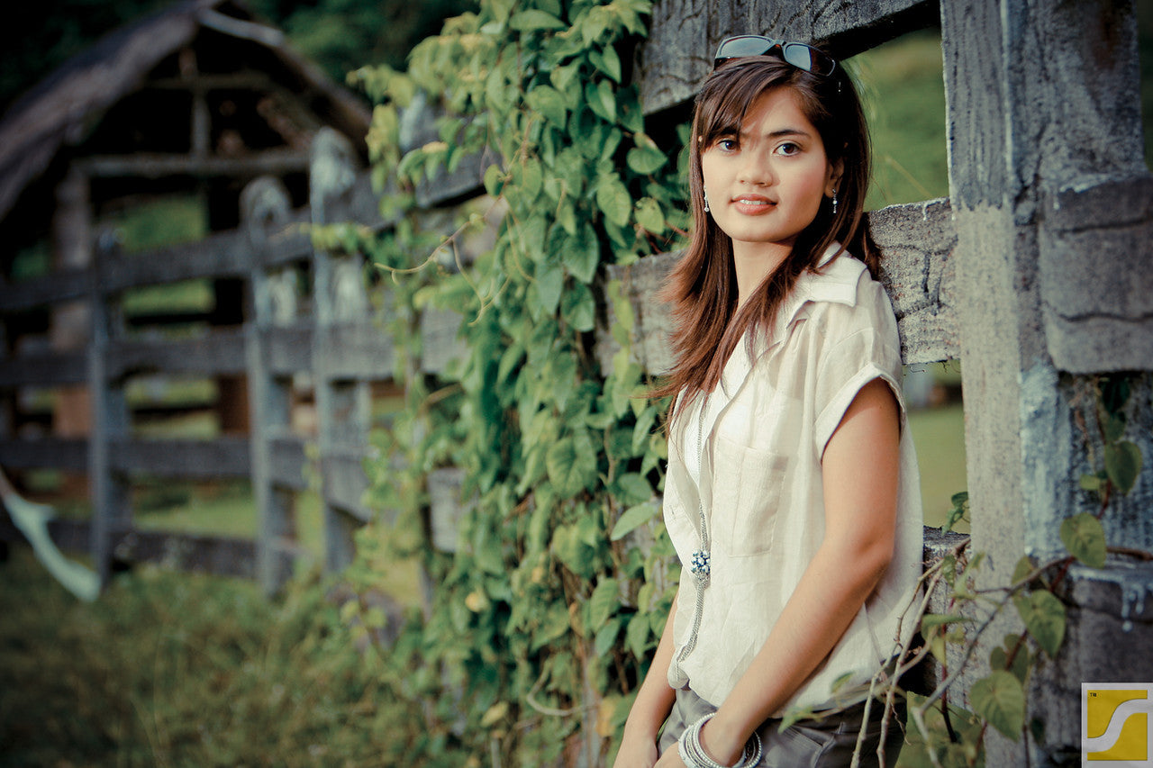 Pre-Debut Studio Portraiture